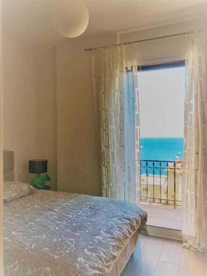 Villa Juturne Beausoleil Bagian luar foto